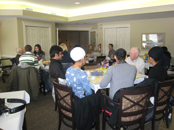 Students and seniors at a YACS windup The Intergenerational program YACS windup